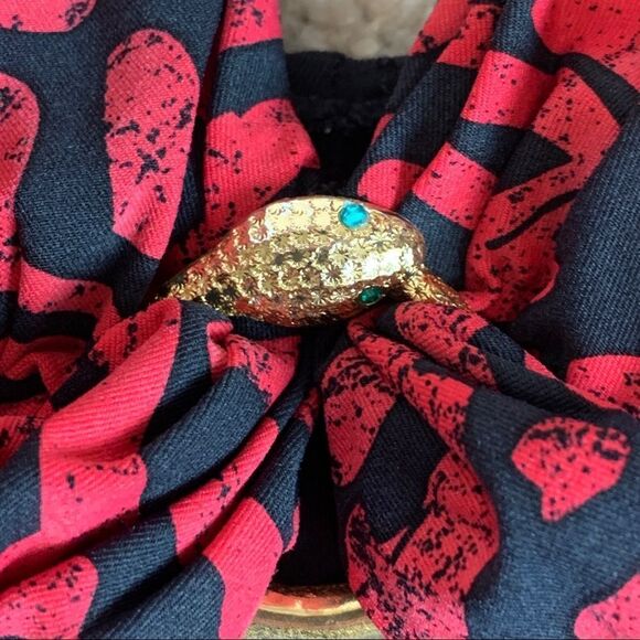 Simon Chang red black cobra snake hardware accent one piece swimsuit Sz 8 - Picture 4 of 12